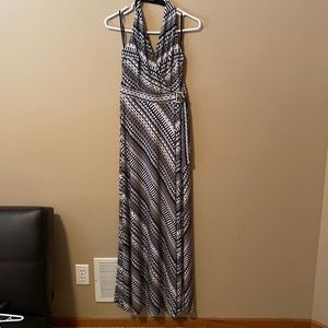 White House, Black market maxi dress size 6 Neil with tack